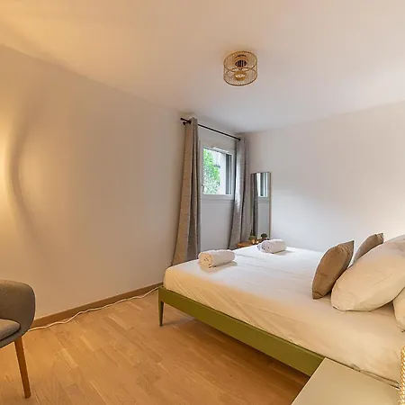 Aux Balcons Anneciens- Entre Et Centre Ville, Lla Selections By Location Annecy Apartment *